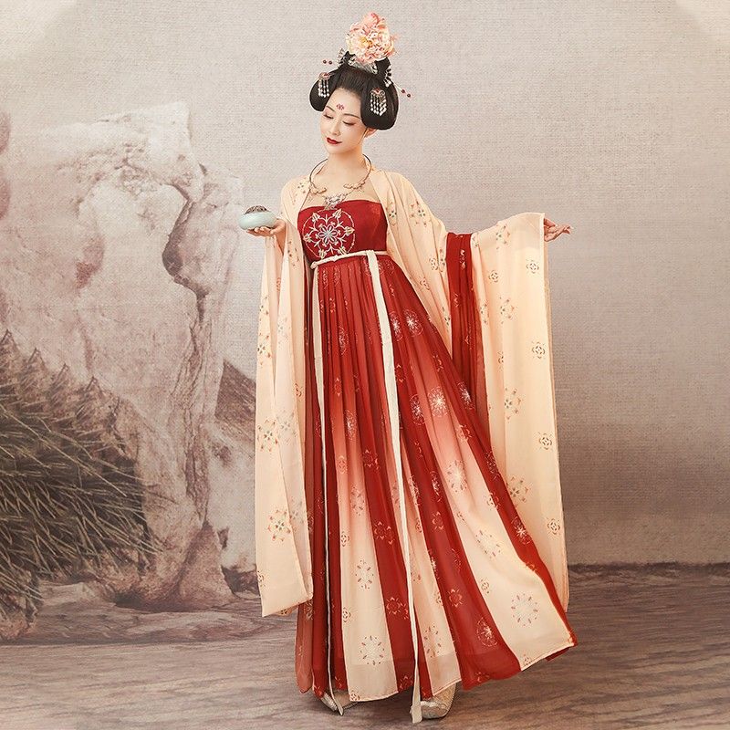 Summer Chinese-Style Sweetness:A Girl’s Traditional Hanfu Dress for a Lovely Look Summer Chinese-Style Sweetness:A Girl’s Traditional Hanfu Dress for a Lovely Look