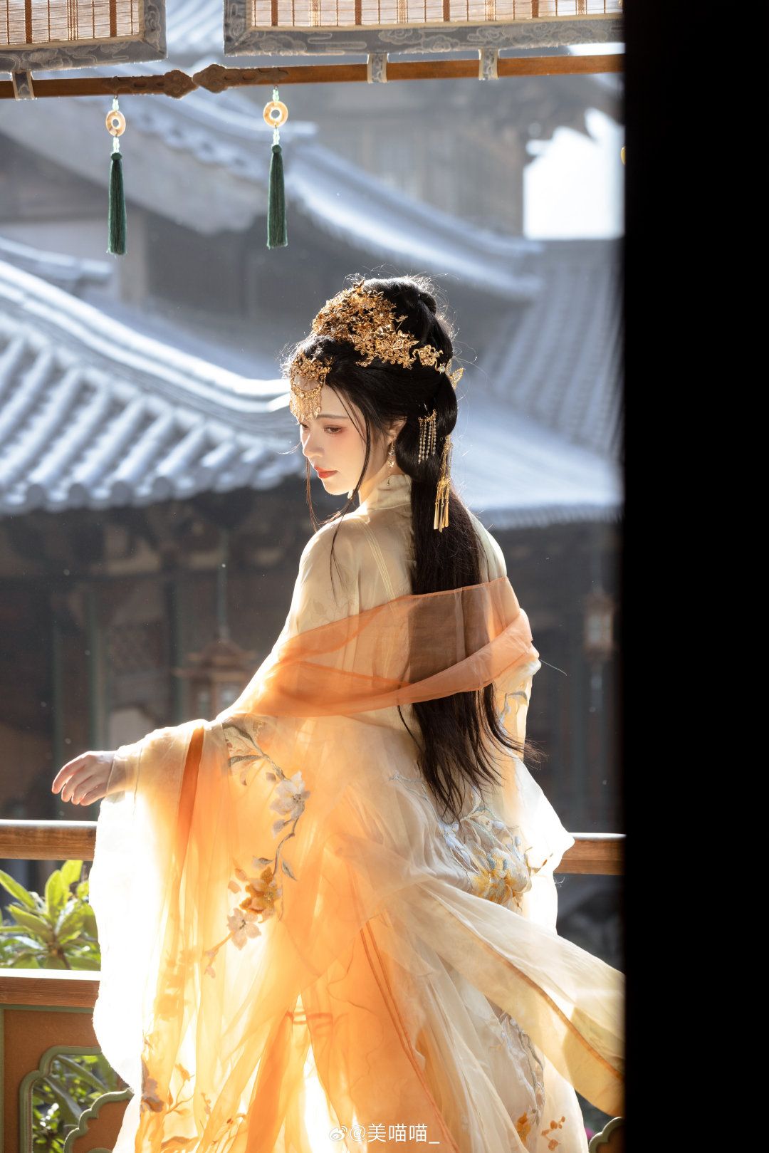Traditional Chinese-style Cotton-亚麻养生馆工作服女唐装上衣 Traditional Chinese-style Cotton-亚麻养生馆工作服女唐装上衣