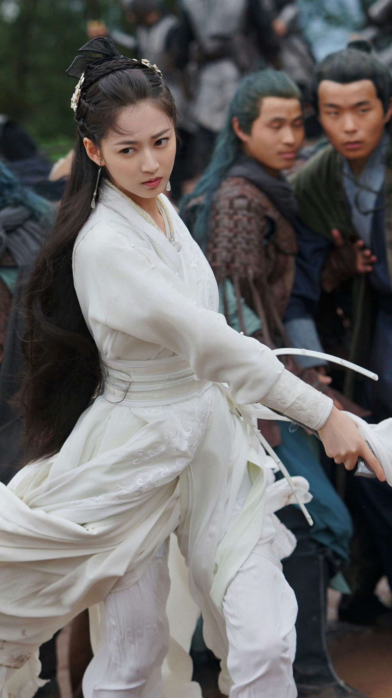 The Allure of Backless Cheongsam:A Journey into the World of Traditional Chinese Elegance The Allure of Backless Cheongsam:A Journey into the World of Traditional Chinese Elegance