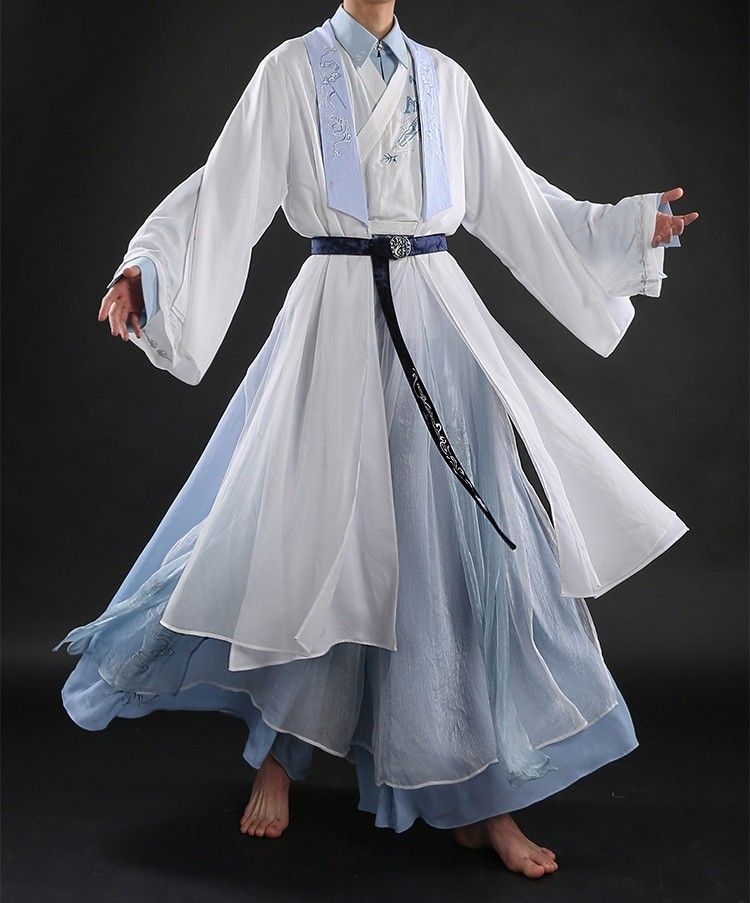 The Horoscope of the White Sheep in Hanfu Fashion:A Journey into the Life of a 9-Year-Old Aries