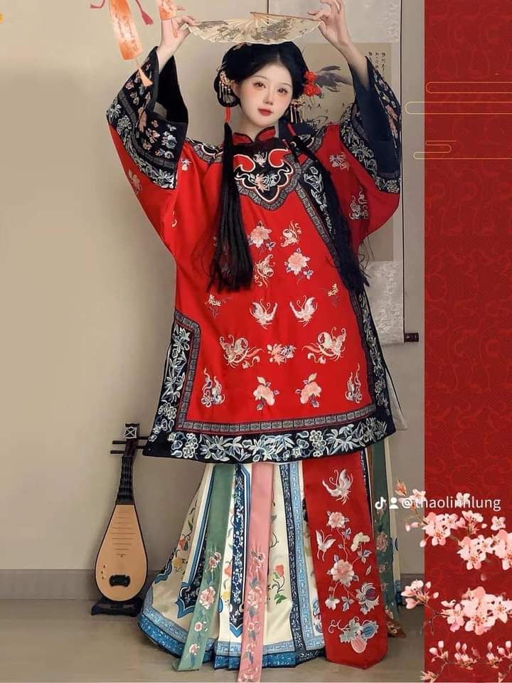 The Charms of Black Hanfu Skirt:A Cultural Journey into Traditional Elegance