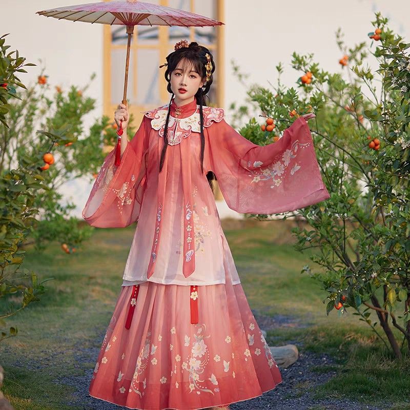 Winter Hanfu Rental Service:A Guide to Traditional Chinese Attire Winter Hanfu Rental Service:A Guide to Traditional Chinese Attire
