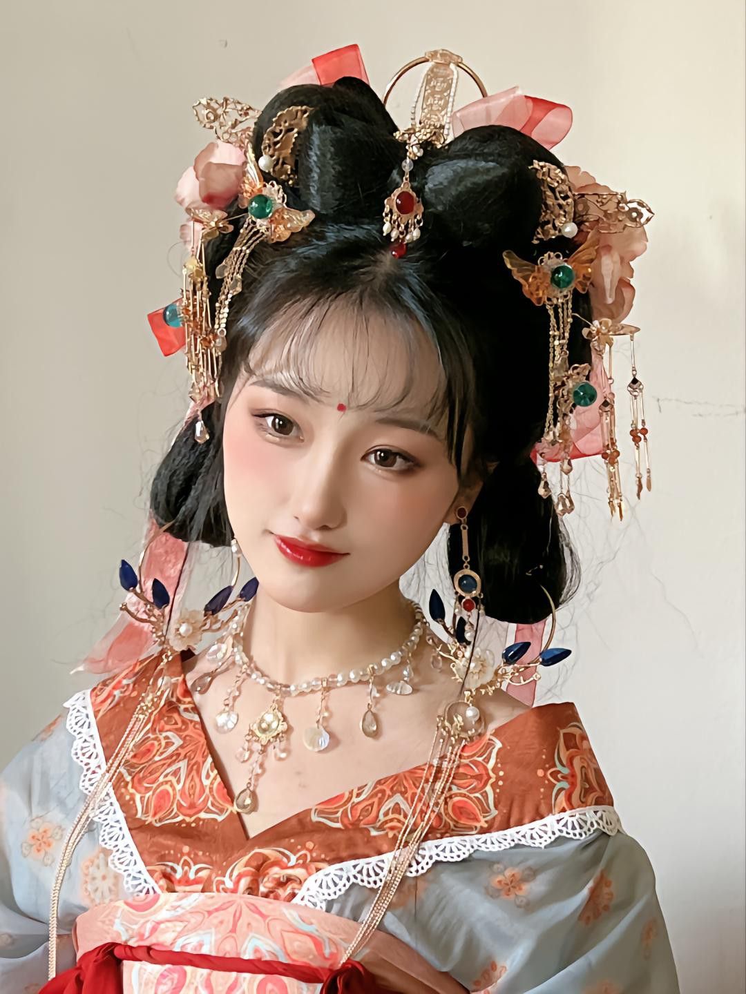 Childrens Traditional Chinese Hanfu Costume:Comfortable and Refreshing for Girls Childrens Traditional Chinese Hanfu Costume:Comfortable and Refreshing for Girls