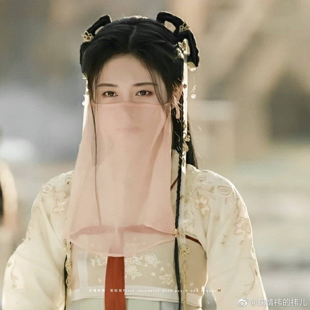The Splendid Mamen-Style Skirt Blossom:A Cultural Icon of Traditional Chinese Fashion The Splendid Mamen-Style Skirt Blossom:A Cultural Icon of Traditional Chinese Fashion
