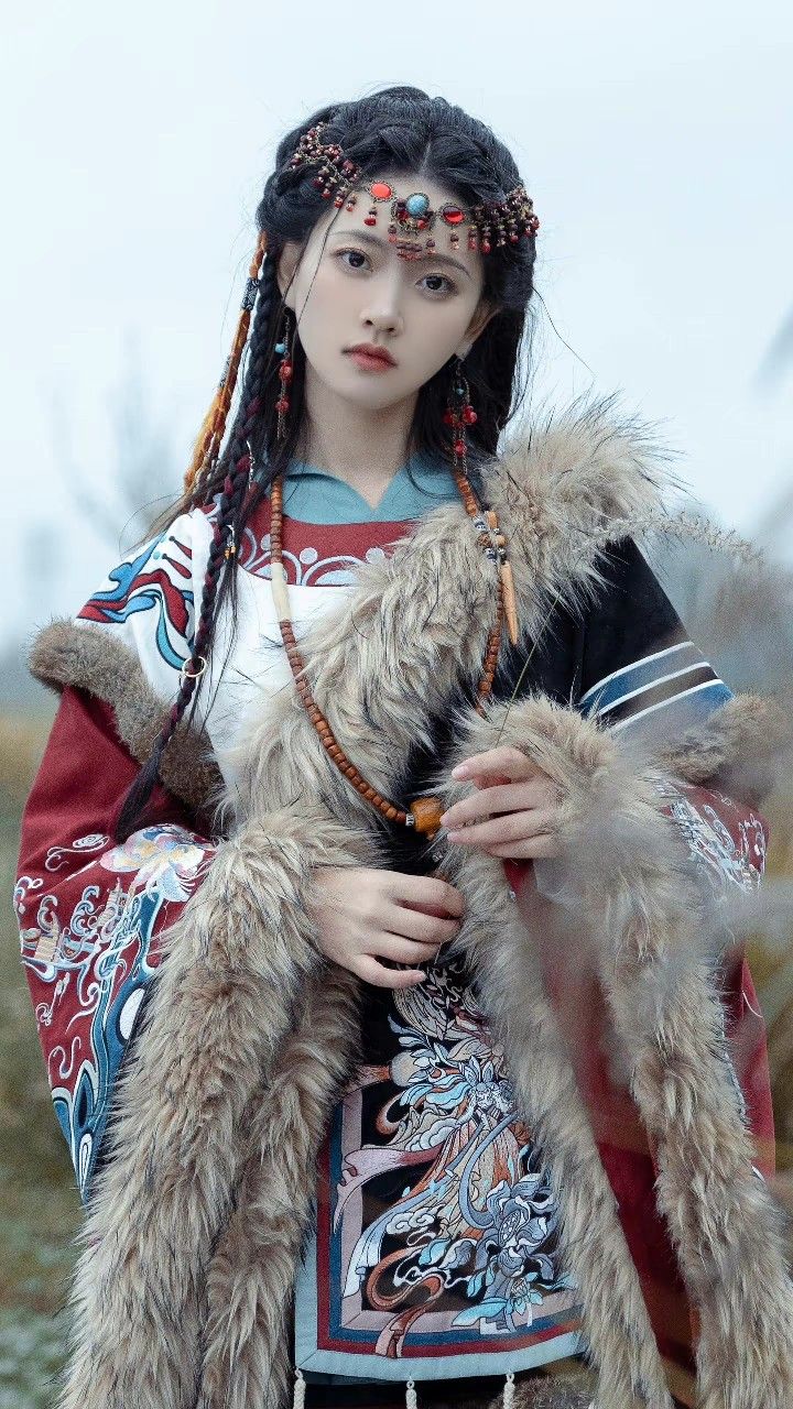 The Splendor of Red Song-Style Hanfu:A Journey into Traditional Chinese Elegance