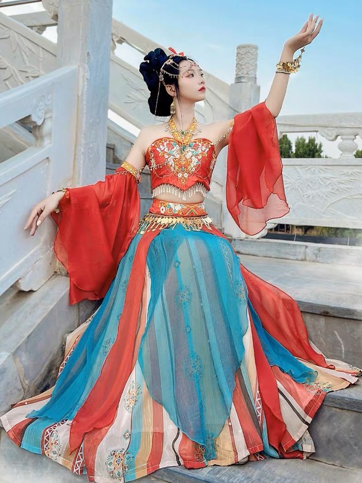The Elegance of Black Shoes and Cheongsam:A Fashionable Fusion The Elegance of Black Shoes and Cheongsam:A Fashionable Fusion
