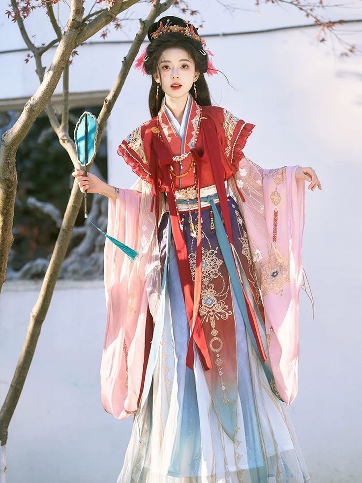 Vintage Red Sleeveless Cheongsam with Traditional Style Vintage Red Sleeveless Cheongsam with Traditional Style