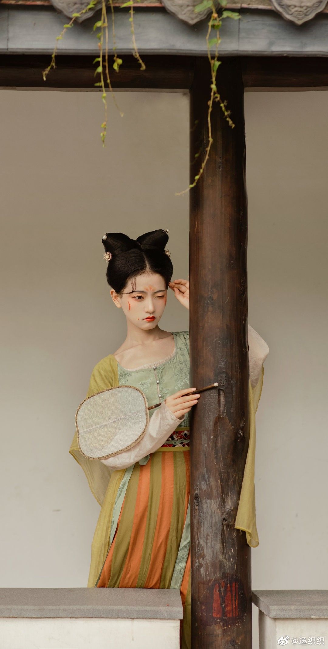 The Splendor of Hanfu Jewelry:Embracing the Neck with Elegance and Tradition The Splendor of Hanfu Jewelry:Embracing the Neck with Elegance and Tradition