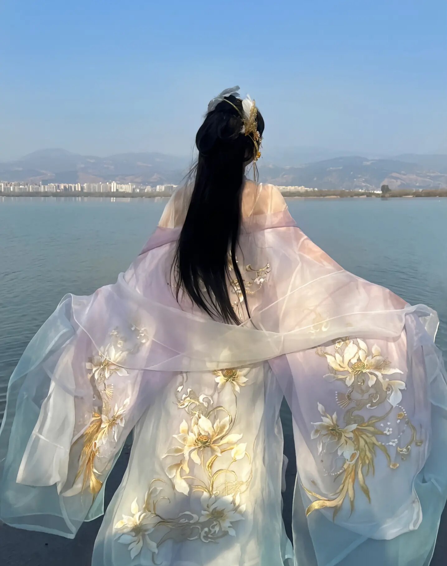 Plus-Size Cheongsam Skirt:Revolutionizing Fashion for Curvier Women in Summer Plus-Size Cheongsam Skirt:Revolutionizing Fashion for Curvier Women in Summer
