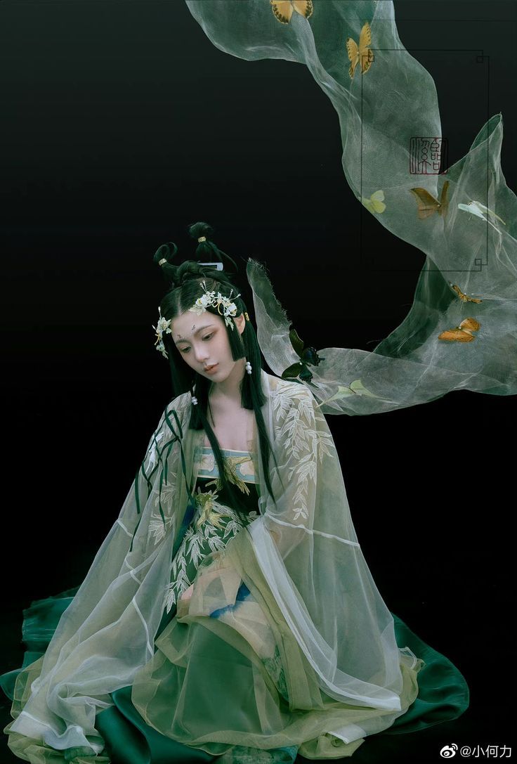 Young Fashionable Tang-Style Womens Traditional Chinese Clothing:Plus Size and Plus Comfort Young Fashionable Tang-Style Womens Traditional Chinese Clothing:Plus Size and Plus Comfort