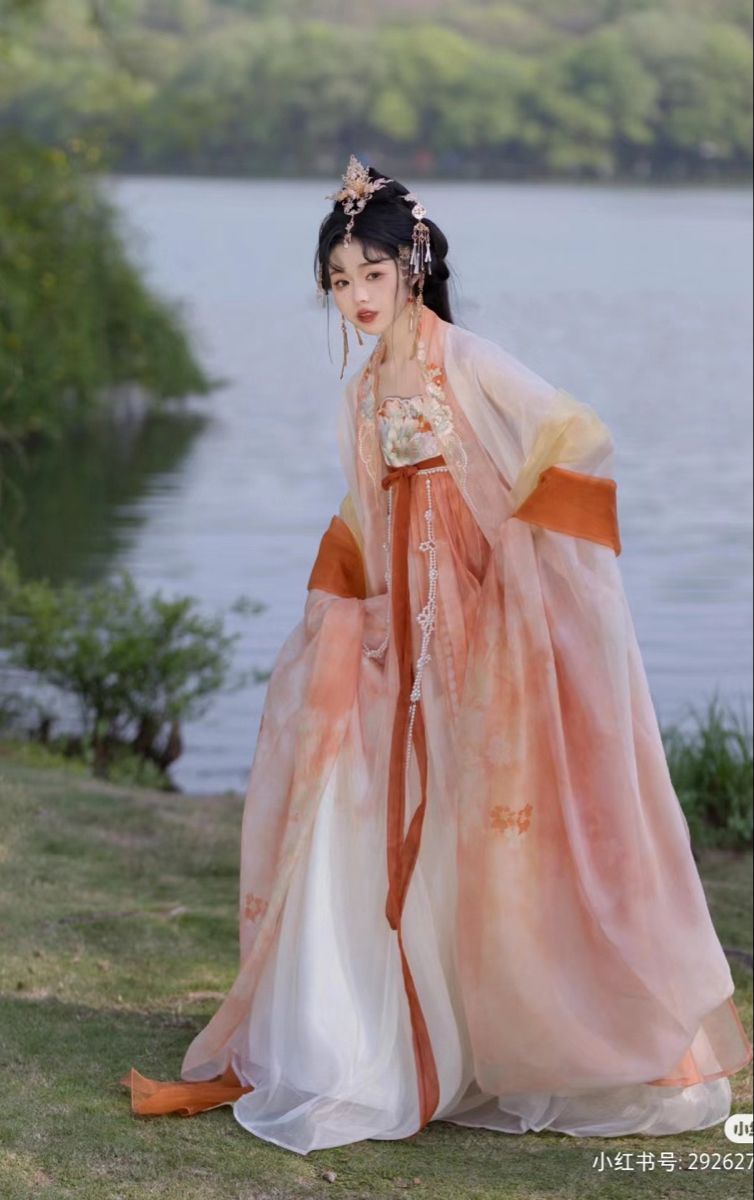 Five Tigers in Traditional Hanfu:Unveiling the Splendor of Chinese Heritage Five Tigers in Traditional Hanfu:Unveiling the Splendor of Chinese Heritage