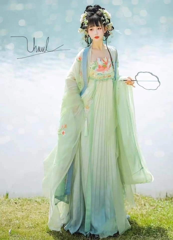 The Authenticity of Xiangyunsha Cheongsam Skirt:An Insight into the World of Qipao The Authenticity of Xiangyunsha Cheongsam Skirt:An Insight into the World of Qipao