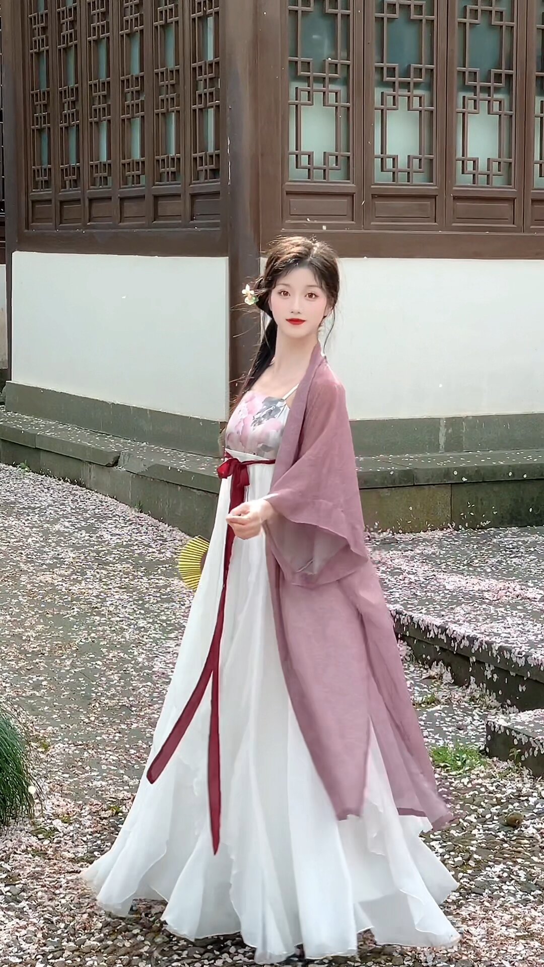 Childrens Skirt-Style Hanfu Summer Dress for 10-Year-Old Girls Childrens Skirt-Style Hanfu Summer Dress for 10-Year-Old Girls