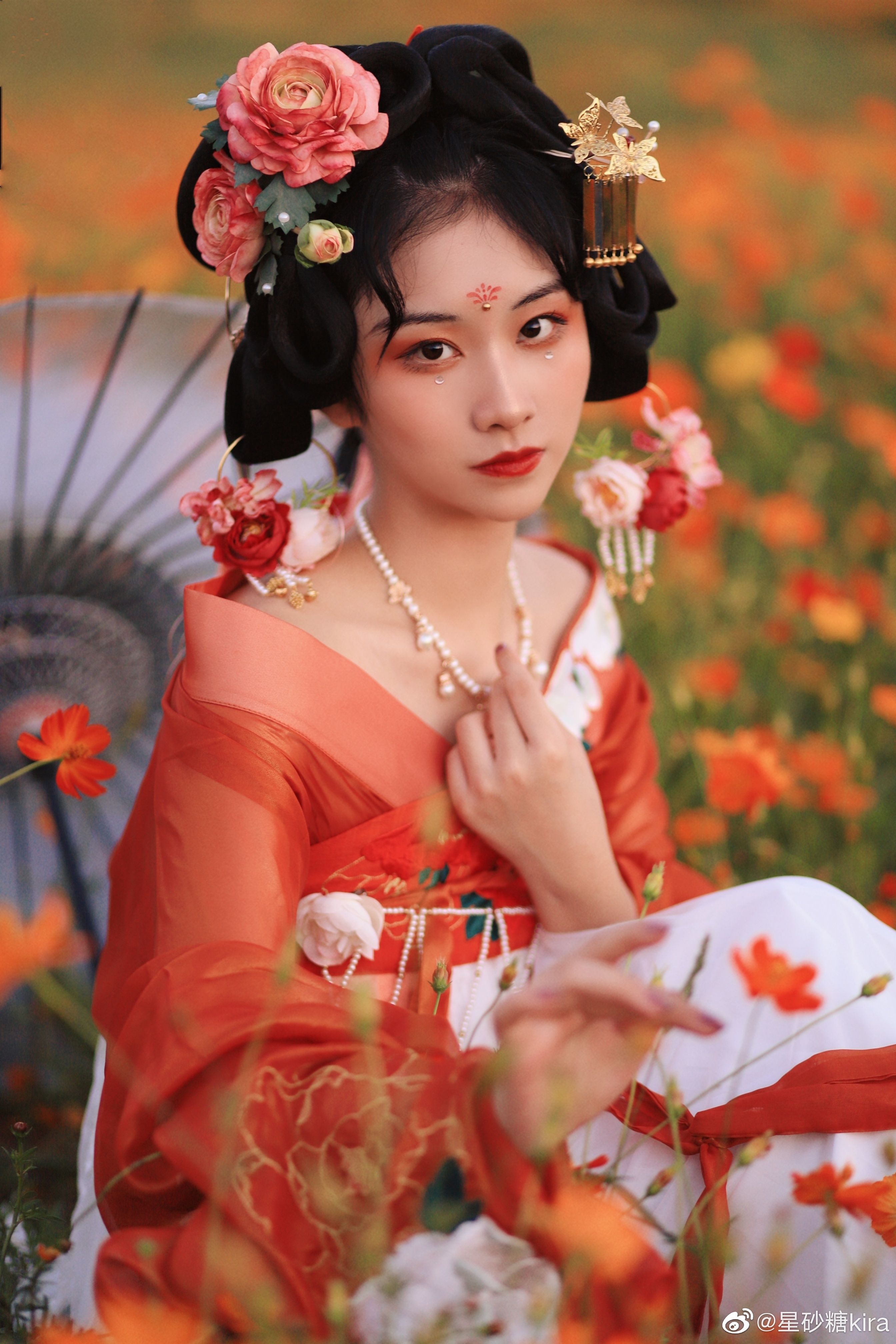 Hanfu Family:Embracing Traditional Values Through Parent-Child Attire Hanfu Family:Embracing Traditional Values Through Parent-Child Attire