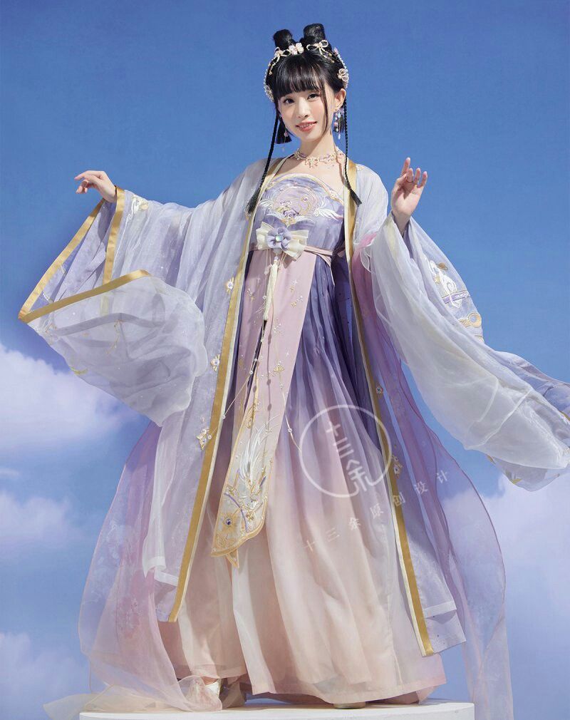 The Evolution of Qipao-Inspired Hanfu Girls Skirts:A Cultural Journey The Evolution of Qipao-Inspired Hanfu Girls Skirts:A Cultural Journey