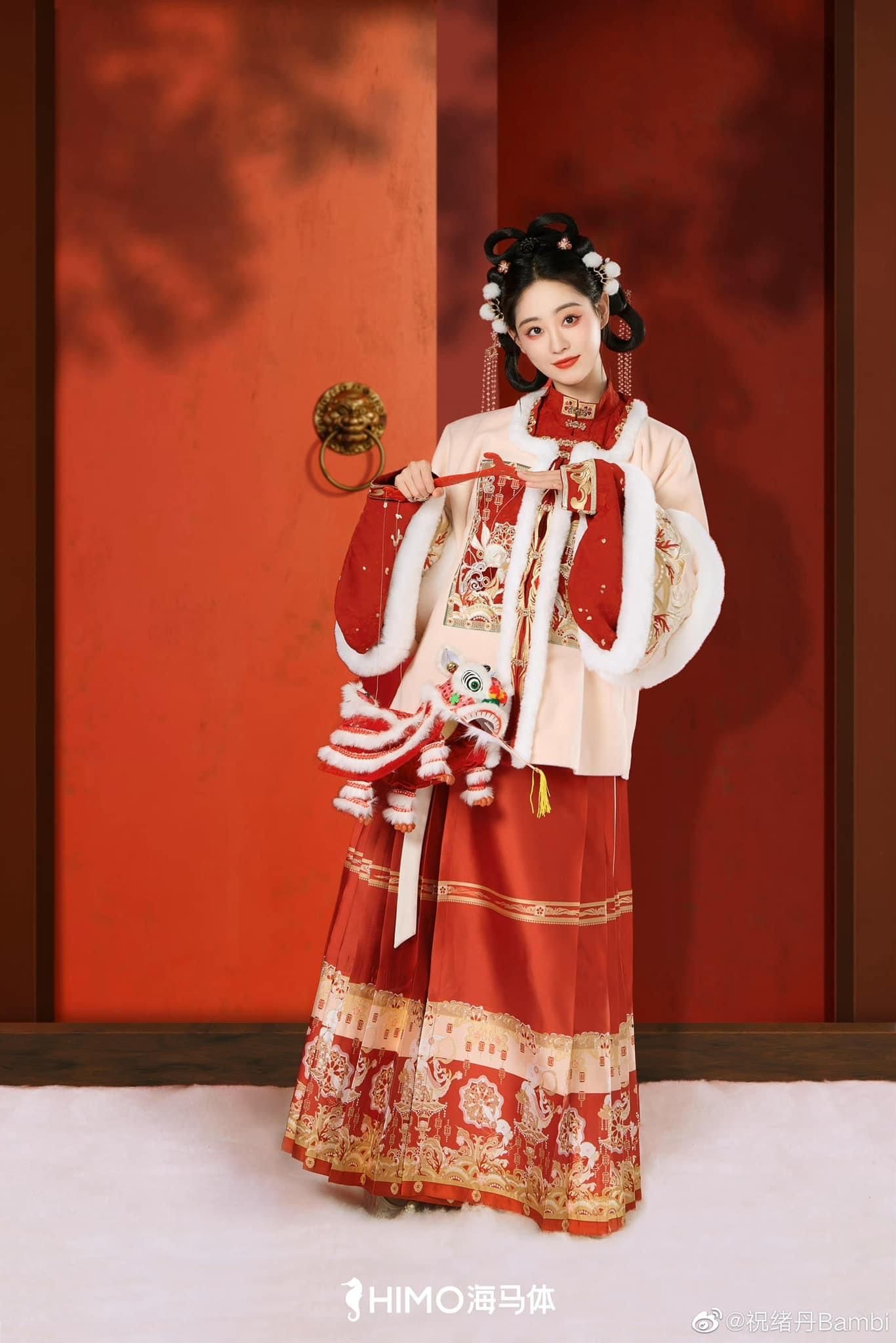 The Enigma of Childrens Black Hanfu:A Cultural Exploration The Enigma of Childrens Black Hanfu:A Cultural Exploration