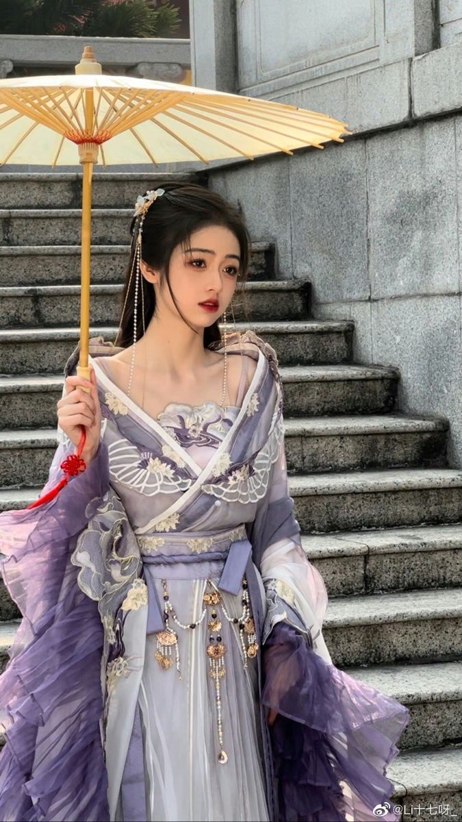 The Evolution of Girls Hanfu Hair Bands:A Journey Through Traditional Beauty The Evolution of Girls Hanfu Hair Bands:A Journey Through Traditional Beauty
