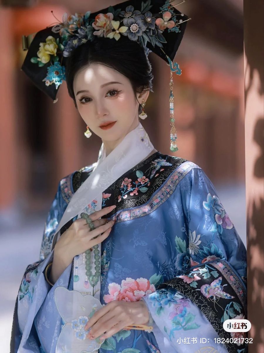 Elegant Horseface Skirt Set:A Chic Xiaoxiang Style Trend Elegant Horseface Skirt Set:A Chic Xiaoxiang Style Trend