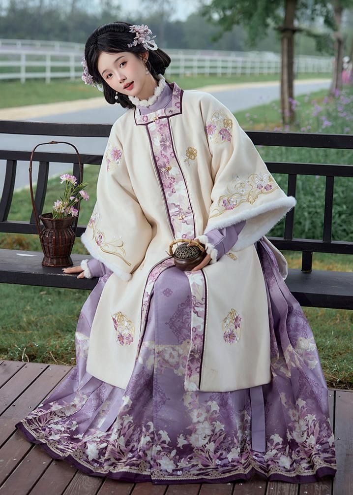 Three-Year-Old Girls Traditional Chinese Hanfu Shoes:A Guide to Stylish and Comfortable Footwear Three-Year-Old Girls Traditional Chinese Hanfu Shoes:A Guide to Stylish and Comfortable Footwear
