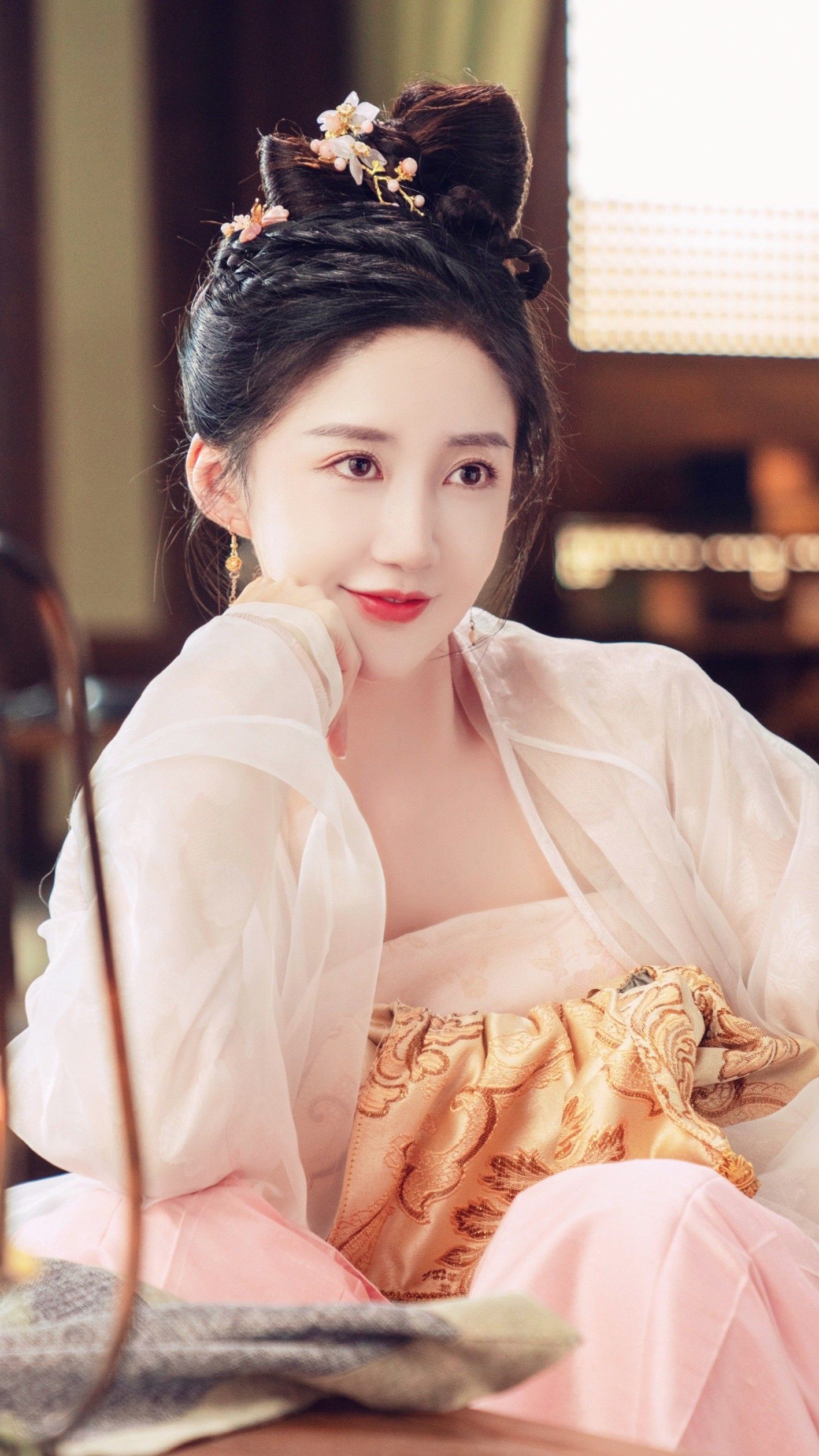 Summer in a Splendid Hanfu Underskirt:A Journey into Traditional Elegance Summer in a Splendid Hanfu Underskirt:A Journey into Traditional Elegance