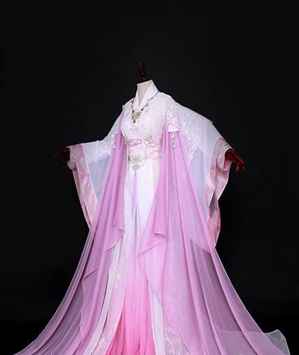 The Charm of Puff-skirted Jacket with a Topped-up Blouse The Charm of Puff-skirted Jacket with a Topped-up Blouse