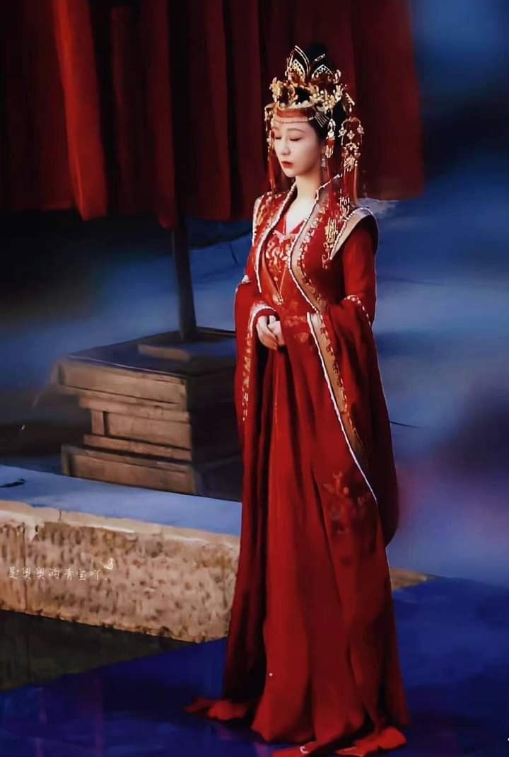 Winter Hanfu Fashion for Little Girls:A Guide to Traditional Chinese Attire Winter Hanfu Fashion for Little Girls:A Guide to Traditional Chinese Attire