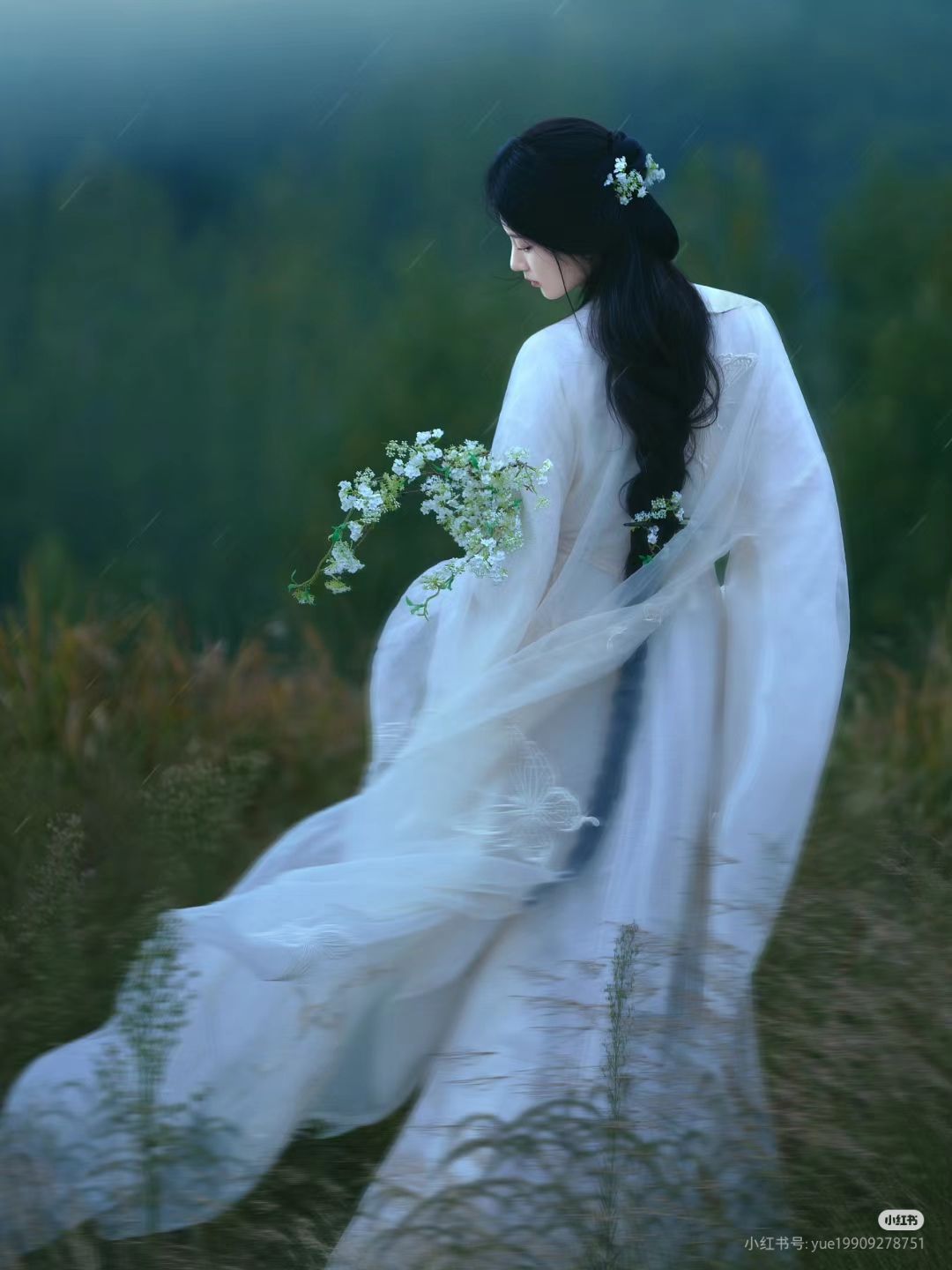 Embracing Traditional Elegance:The Rise of Cheongsam with Lace-Trimmed Pants Embracing Traditional Elegance:The Rise of Cheongsam with Lace-Trimmed Pants