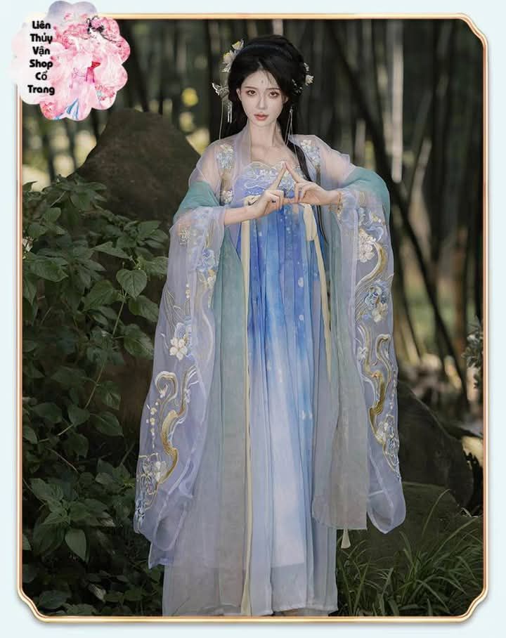 Styling Shoes for Dark Cheongsam:A Guide to Perfect Pairing Styling Shoes for Dark Cheongsam:A Guide to Perfect Pairing