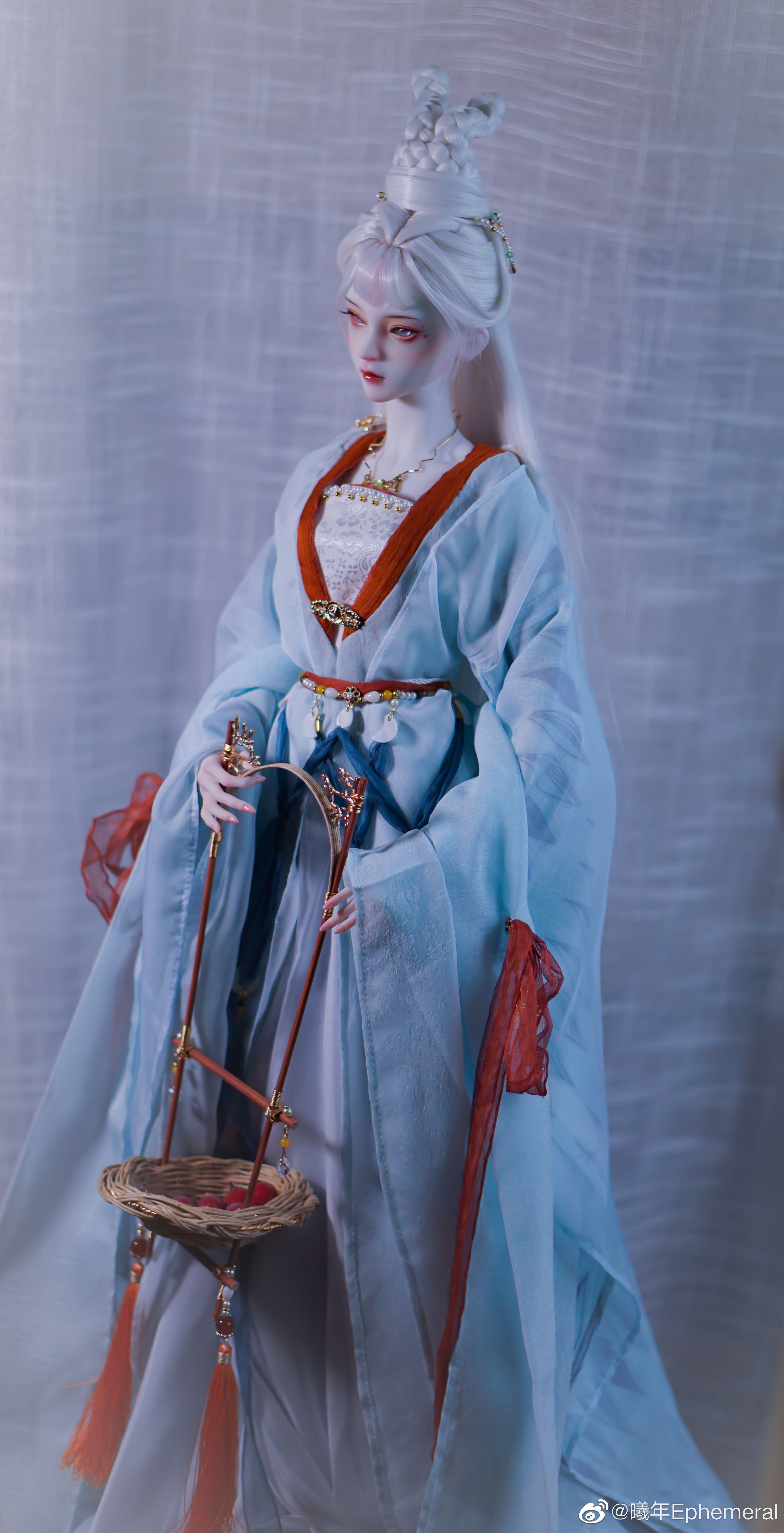 Luxury Womens Silk Jacket:The Allure of Traditional Tang Costumes Luxury Womens Silk Jacket:The Allure of Traditional Tang Costumes