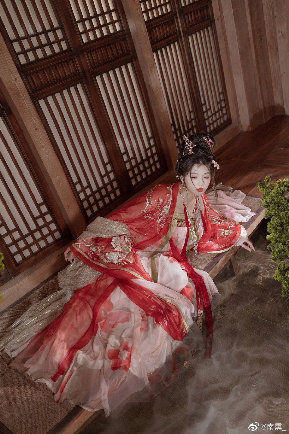 Traditional Chinese Style Ma-Mian Skirt Two-Piece Set