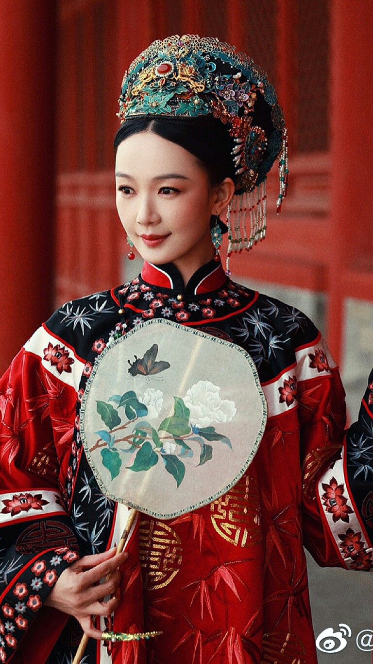 Tang-Style Hanfu Rental:A Journey into Traditional Chinese Fashion Tang-Style Hanfu Rental:A Journey into Traditional Chinese Fashion