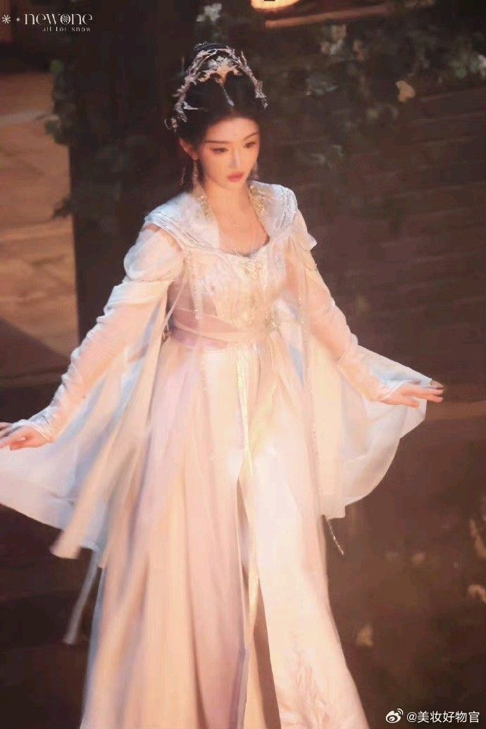 Embracing the Originality of Hanfu:A Journey into Xiyuanji Original Hanfu Shop