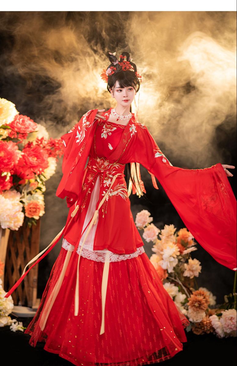 Hanfu Pants with Thin Inner Layers:A Guide to Comfort and Style Hanfu Pants with Thin Inner Layers:A Guide to Comfort and Style