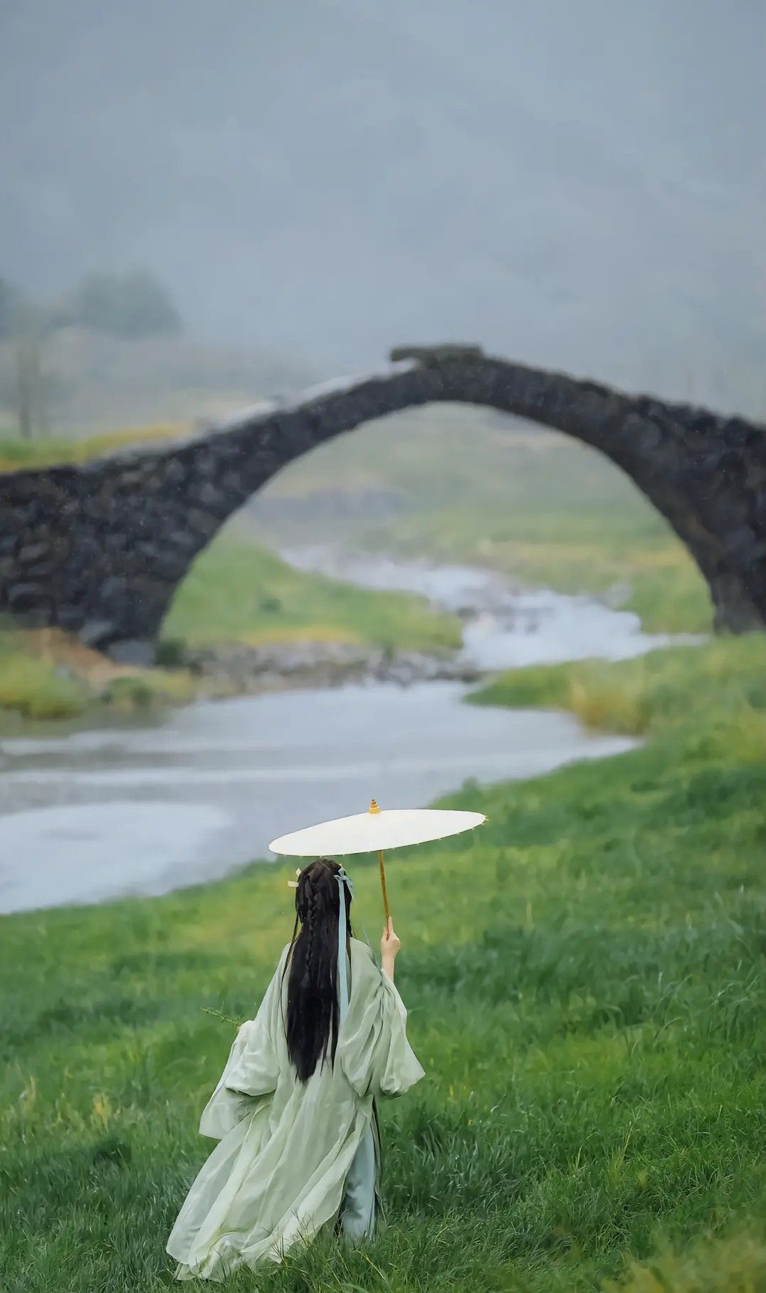 The End of Summer in Original Rosellia Hanfu:A Journey Through Time in Traditional Elegance