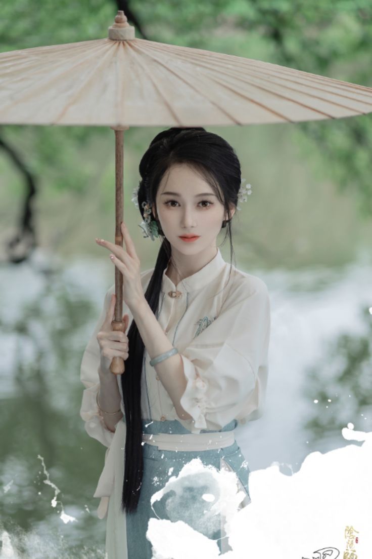 The Unique Beauty of Pinecone Patterned Hanfu:A Journey into Traditional Chinese Clothing The Unique Beauty of Pinecone Patterned Hanfu:A Journey into Traditional Chinese Clothing