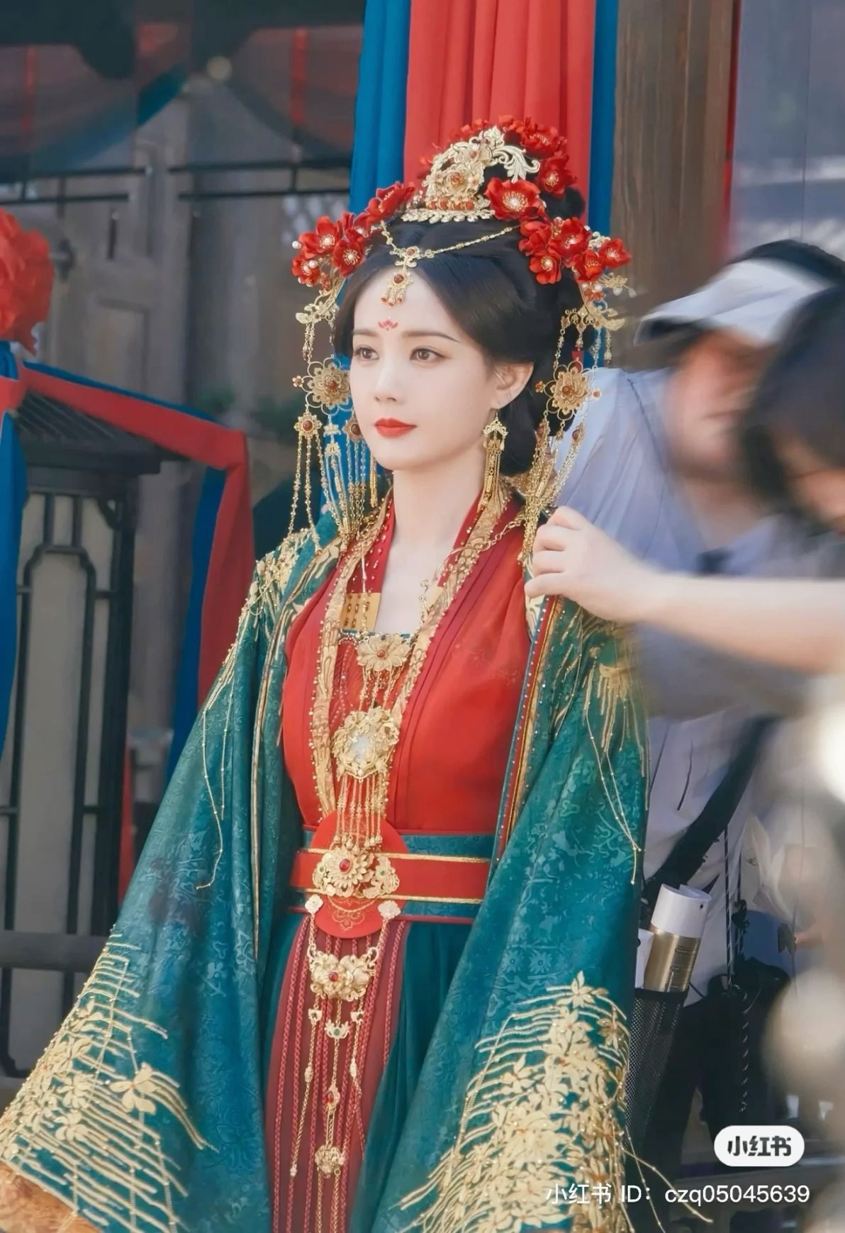 The Elegance of Shirts and Horse-Face Skirts:A Blend of Traditional and Modern The Elegance of Shirts and Horse-Face Skirts:A Blend of Traditional and Modern