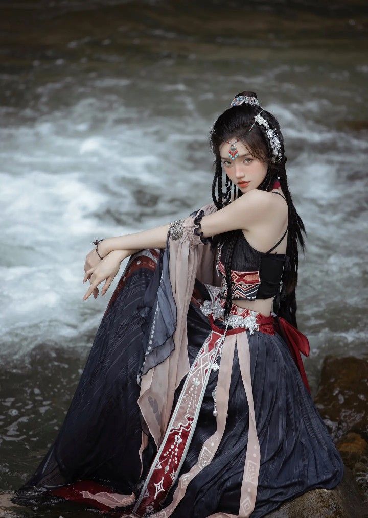 The Charm of Short-Style Cheongsam with Shawl and Tulle