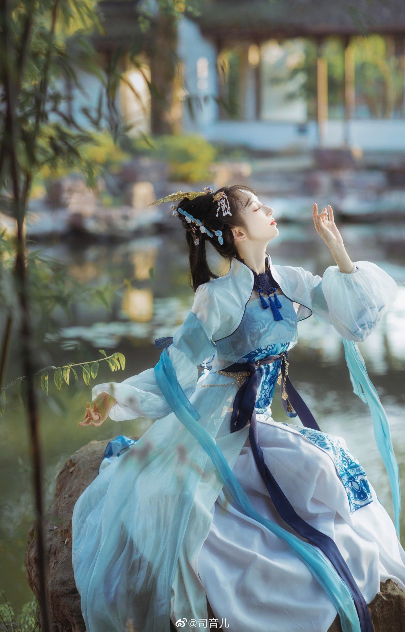 Xinhuan Qipao Clearance Sale A Must-Visit Destination for Fashion Lovers Xinhuan Qipao Clearance Sale A Must-Visit Destination for Fashion Lovers
