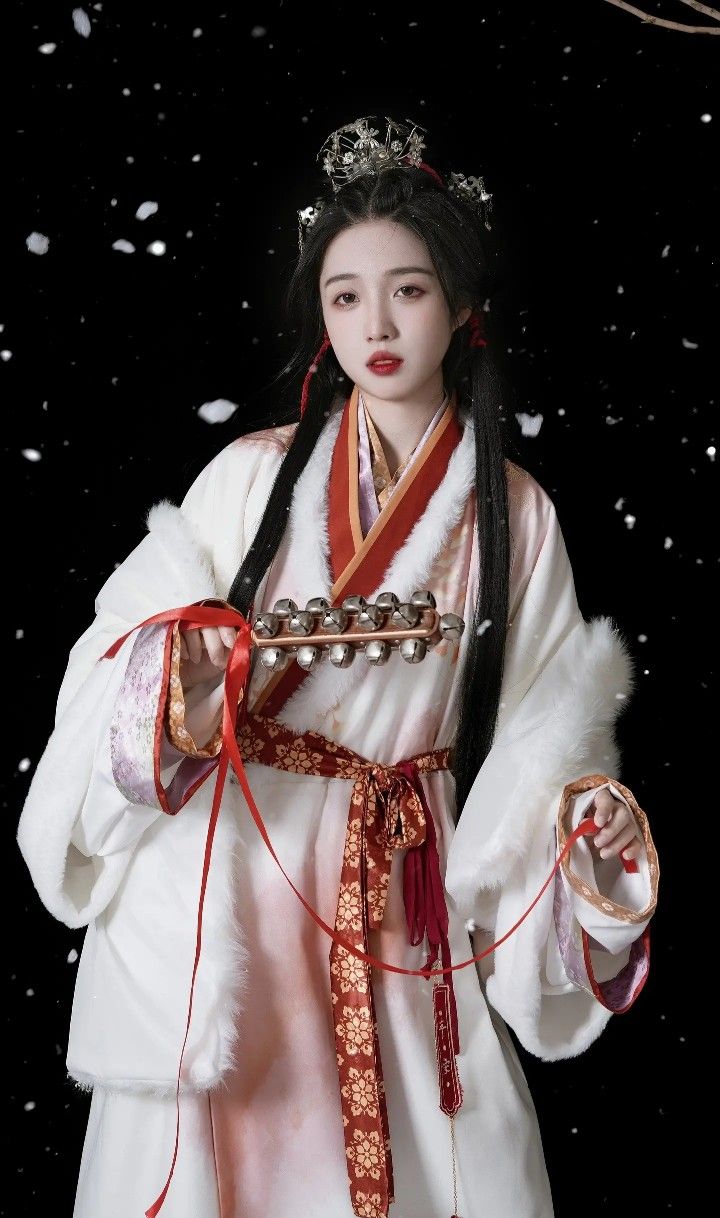 Elegant汉服大人的古装裙子,历史、艺术与现代演绎 Elegant汉服大人的古装裙子,历史、艺术与现代演绎