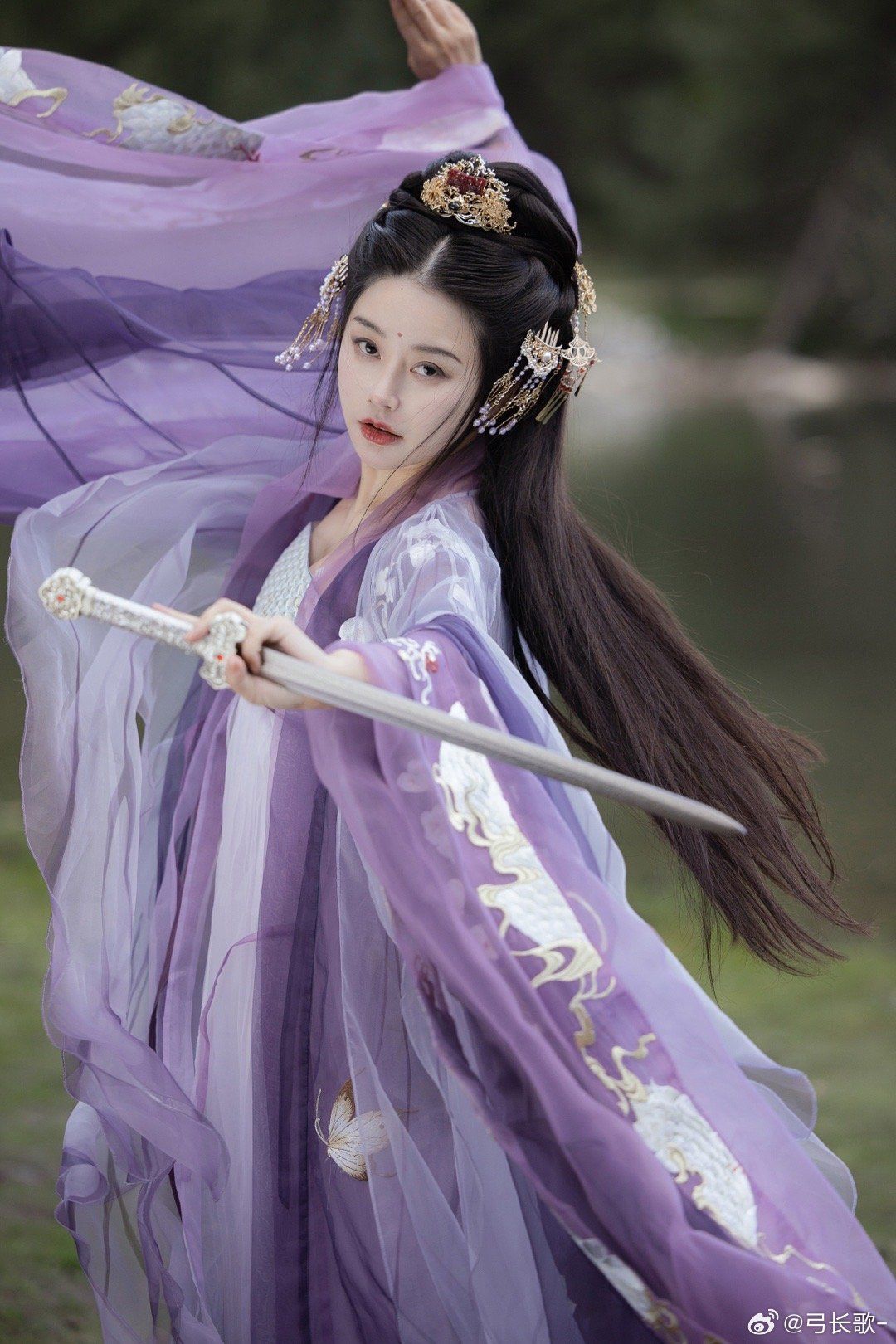 Traditional Elegance Meets Modern Chic:Womens Autumn Tangzhuang Fashion Traditional Elegance Meets Modern Chic:Womens Autumn Tangzhuang Fashion