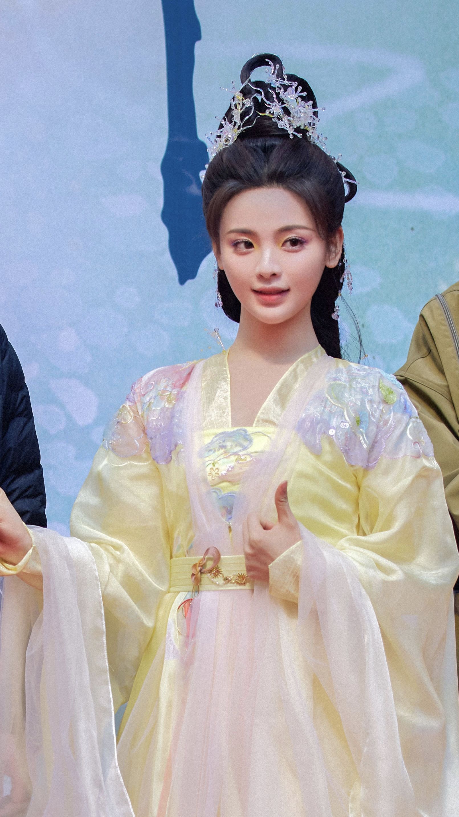 Qipao Women:Embracing Neo-Chinese Traditional Style in the Era of the Republic of China