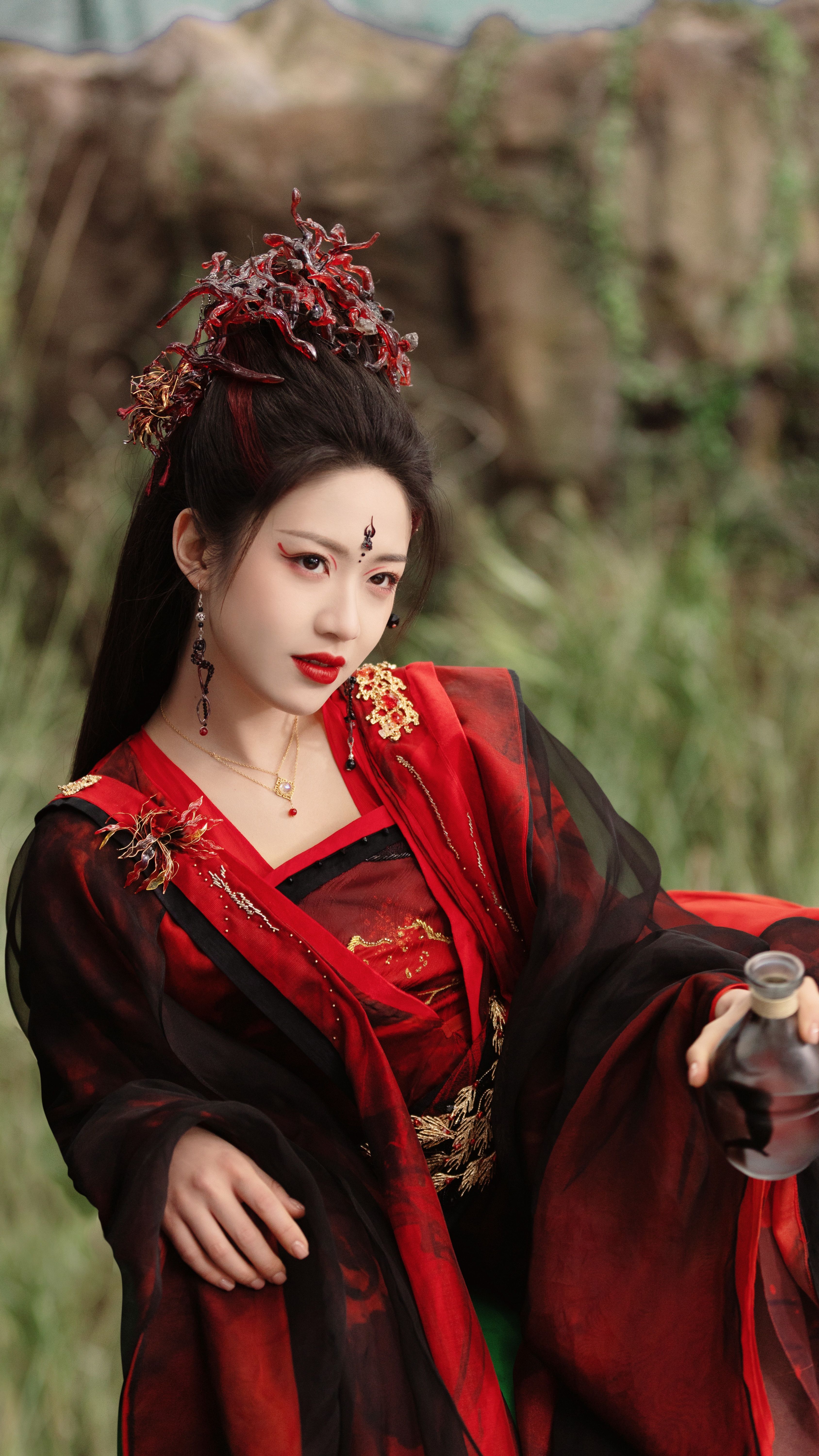 A Little Girl in a Red Hanfu Robe:Embracing Traditional Beauty A Little Girl in a Red Hanfu Robe:Embracing Traditional Beauty