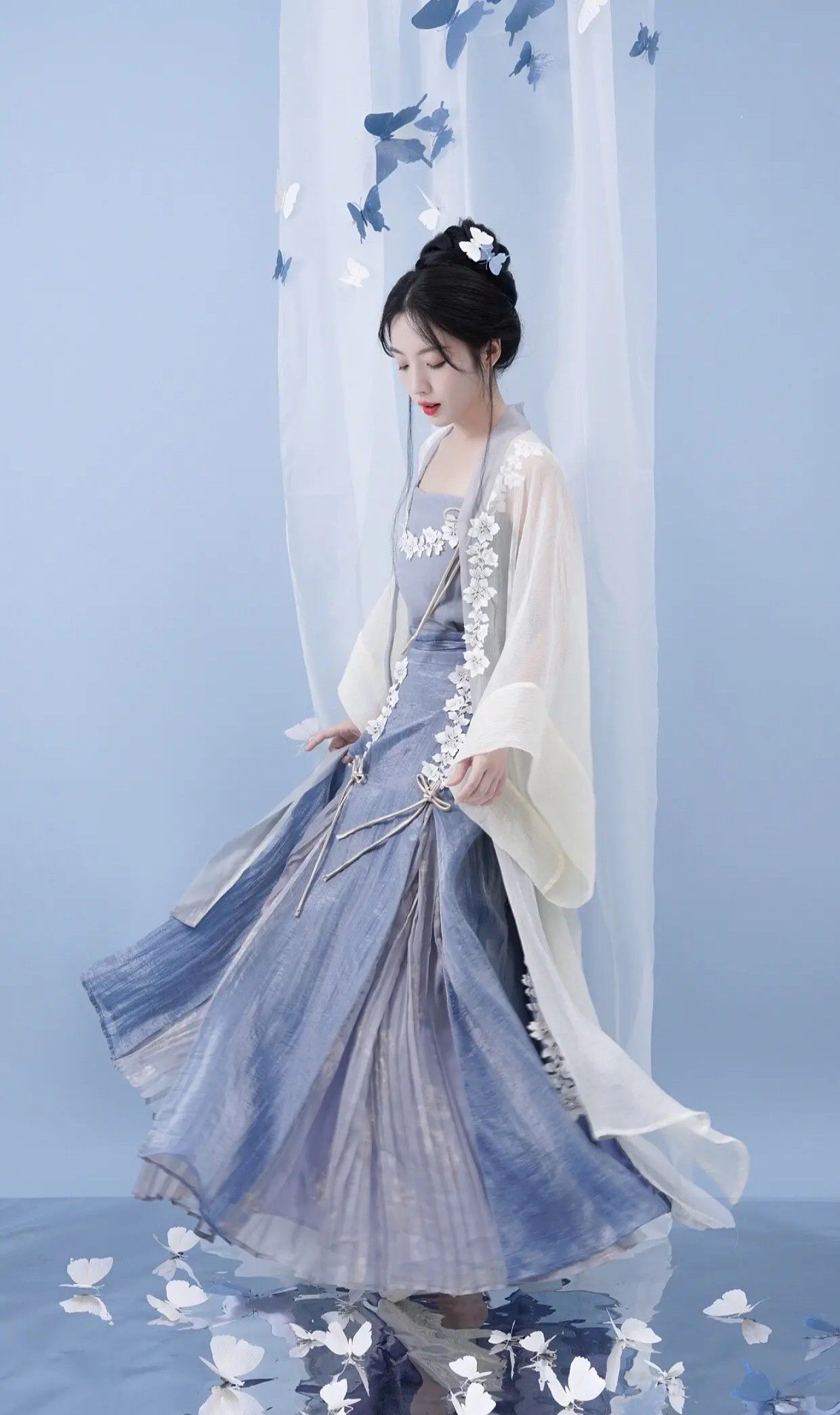 West Villages Qipao:A Blend of Tradition and Modernity West Villages Qipao:A Blend of Tradition and Modernity