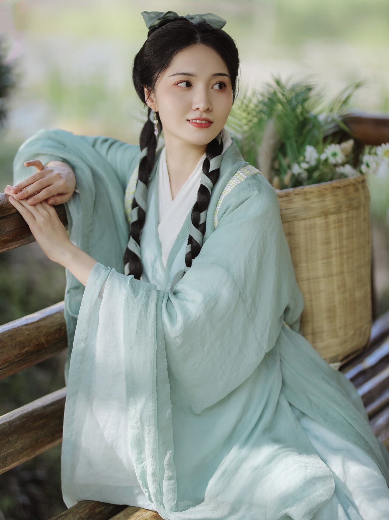 Chinese-Style Elegance:Girls Shoes to Match Qipao Cheongsam Chinese-Style Elegance:Girls Shoes to Match Qipao Cheongsam
