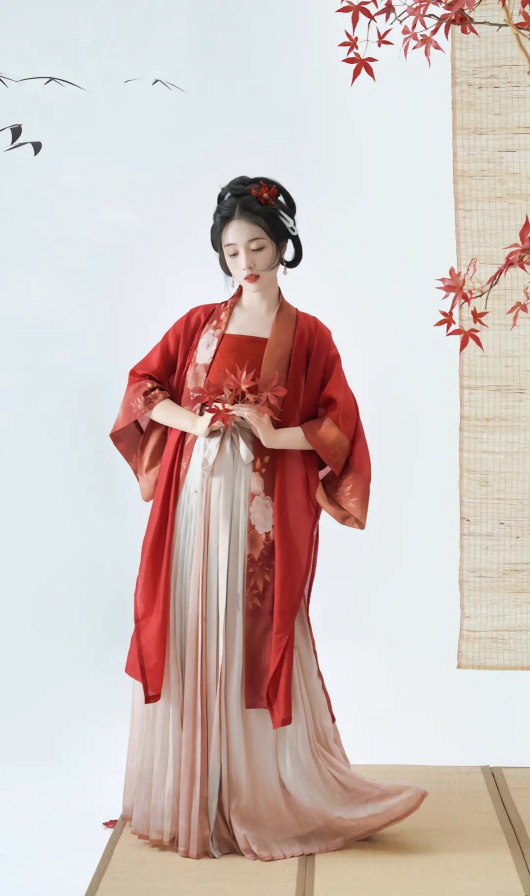 Elegant Horseface Skirt as a Wedding Toast Attire:A Blend of Tradition and Modernity Elegant Horseface Skirt as a Wedding Toast Attire:A Blend of Tradition and Modernity