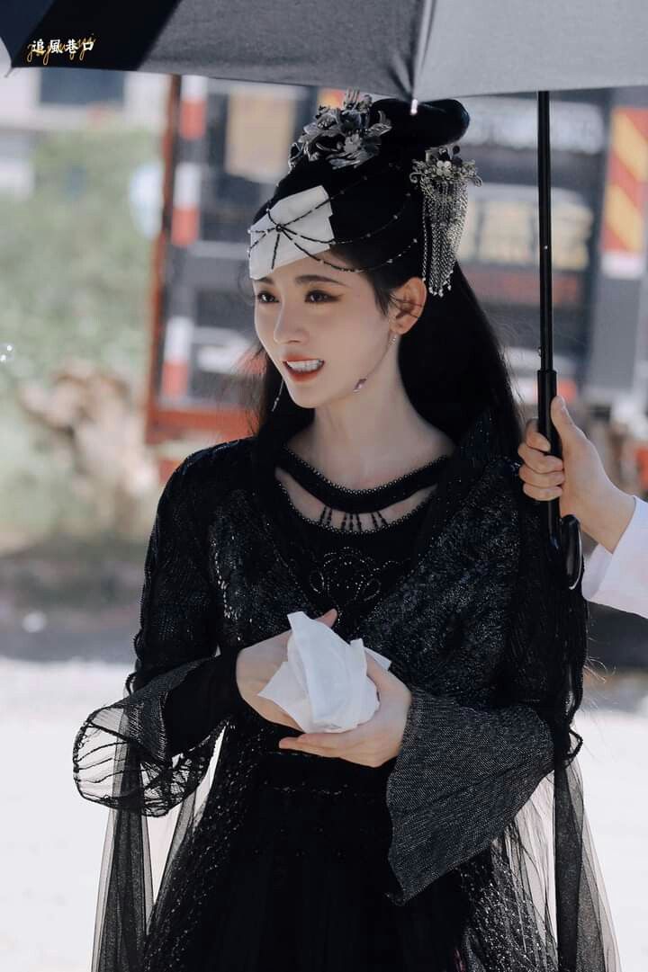 The Elegance of Wei Wuxians Hanfu and Qingxin Bell:A Cultural Journey The Elegance of Wei Wuxians Hanfu and Qingxin Bell:A Cultural Journey