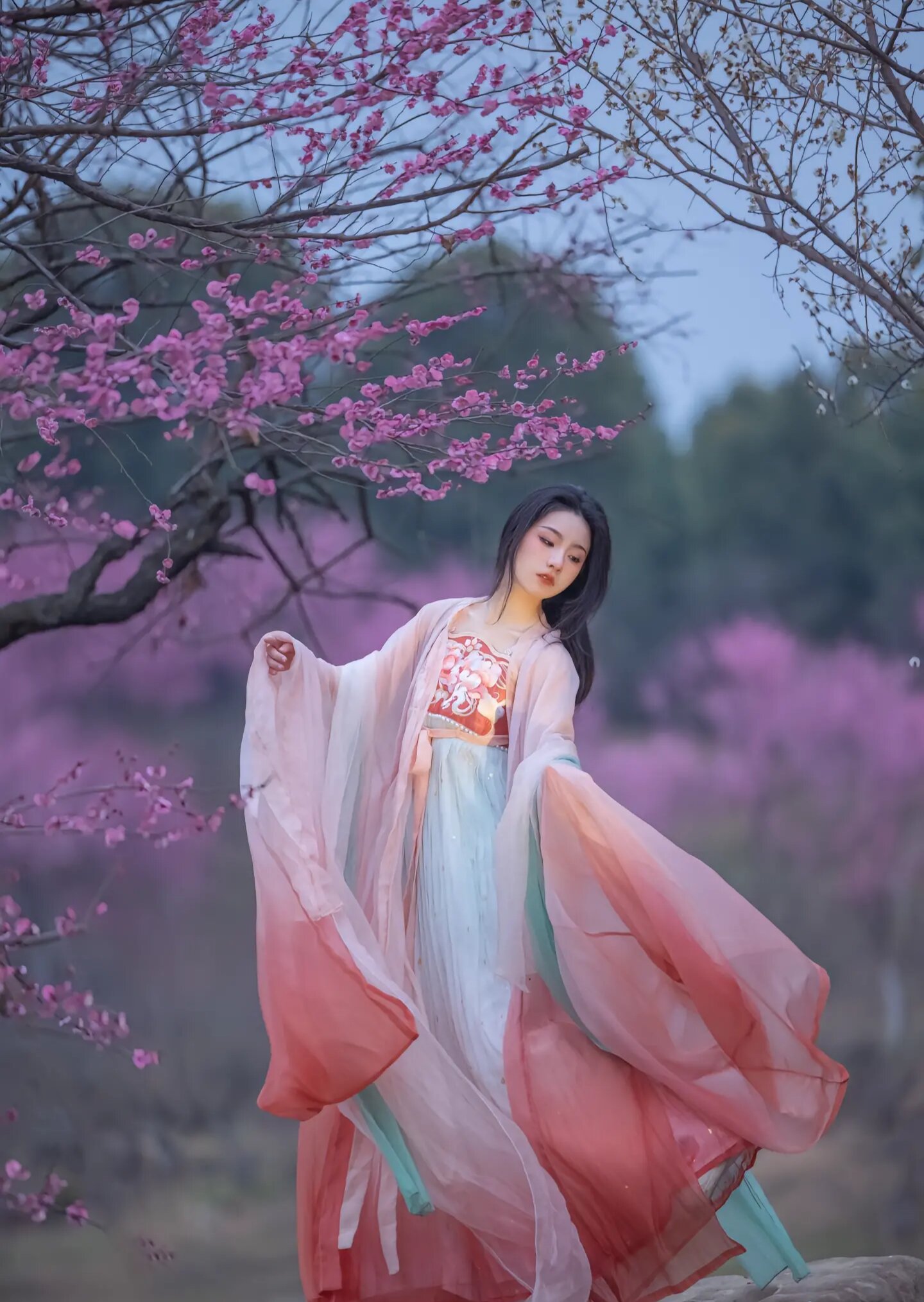 Maternal-Child Fashion Trends in 2025:The New Wave of Mother-Daughter Cheongsam Qipao