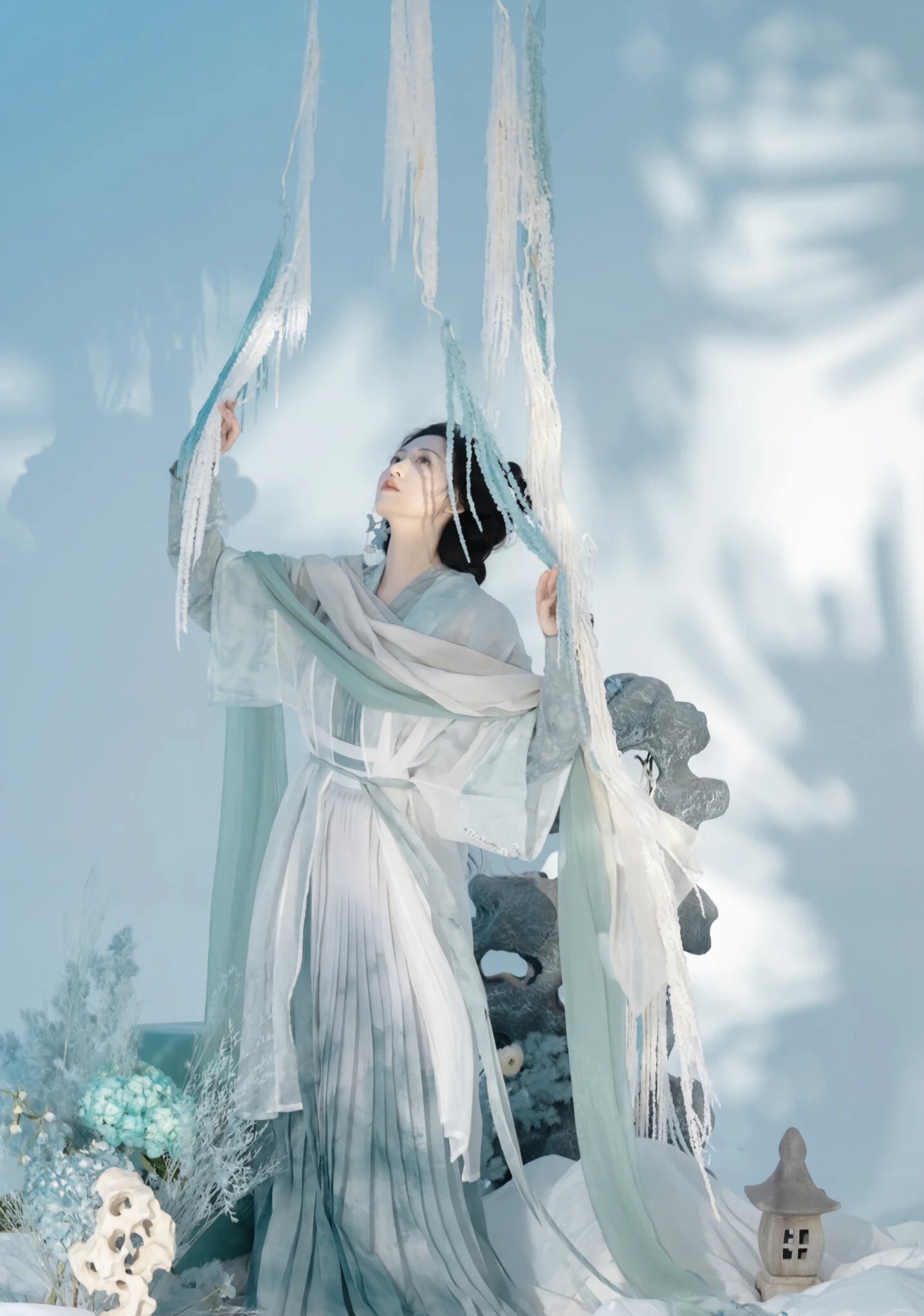 Embracing the Year of the Dragon:The Revival of Cheongsam Fashion for the New Year 2024 Embracing the Year of the Dragon:The Revival of Cheongsam Fashion for the New Year 2024