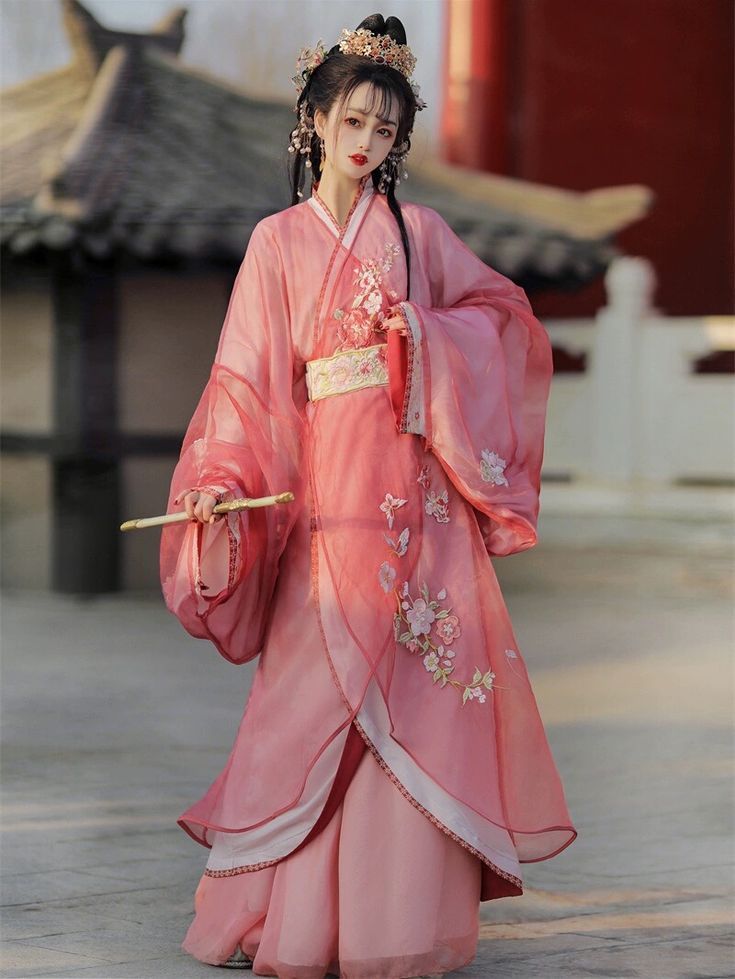 Plus-Size Qipao:Embracing the Beauty of Traditional Chinese Dress for a 160-Pound Body Plus-Size Qipao:Embracing the Beauty of Traditional Chinese Dress for a 160-Pound Body
