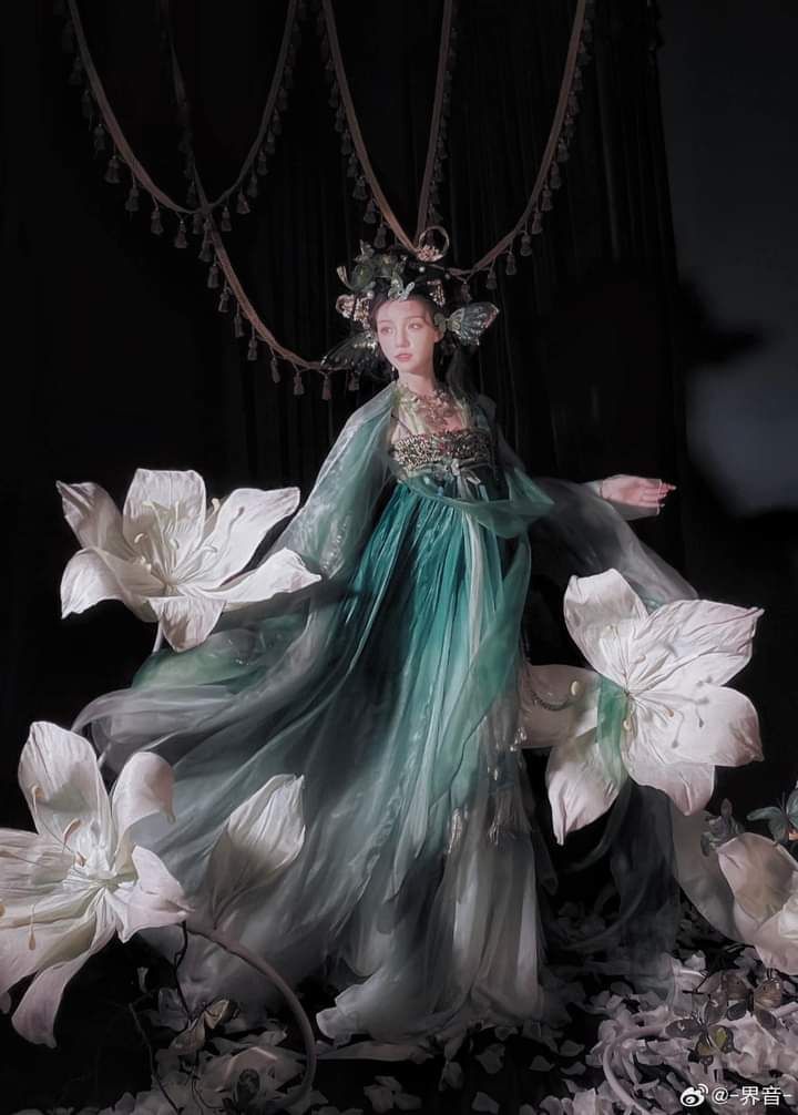 Song-Style Hanfu Childrens Wear:A Journey into Traditional Elegance Song-Style Hanfu Childrens Wear:A Journey into Traditional Elegance